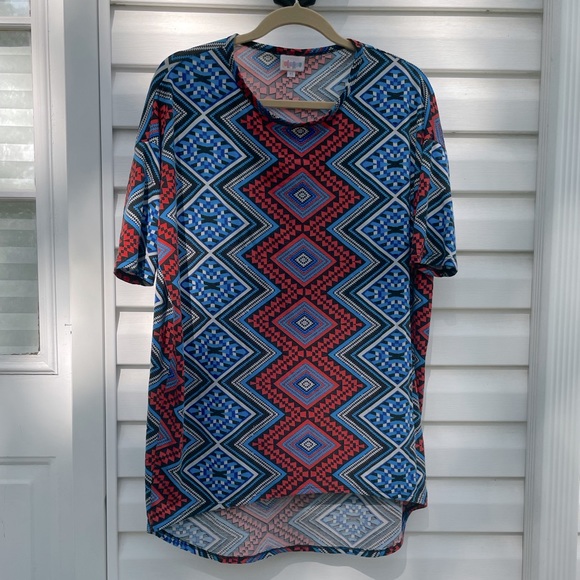 Oversized Tunic - Picture 1 of 3